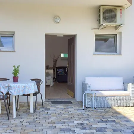 Nena Apartament