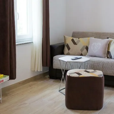 Nena Apartament *