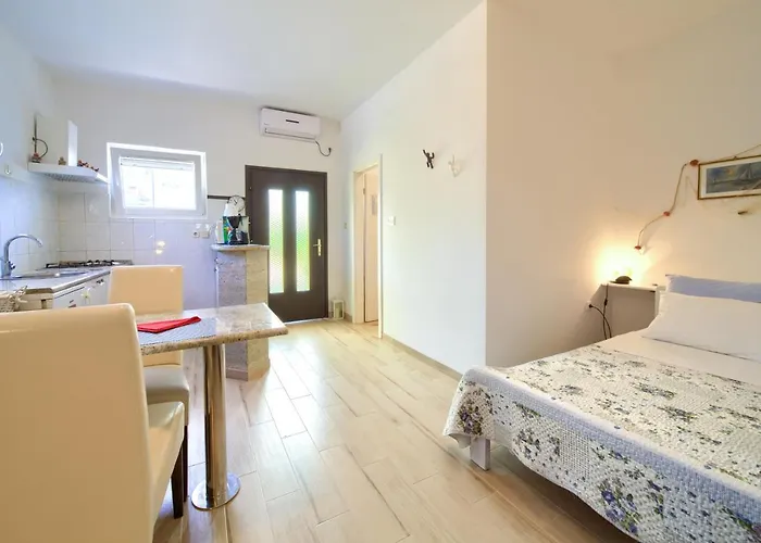 Apartament Nena *