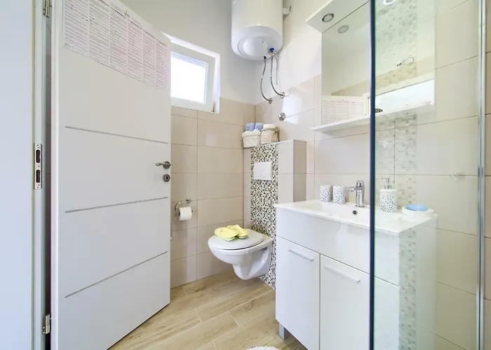 Nena Apartament Krk Town